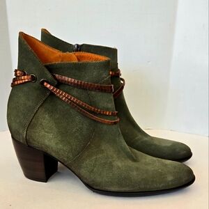 NWOB! Sundance Luxe Lariat green suede heeled ankle boots